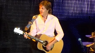 Paul McCartney - Love Me Do (Beatles Live)  Target Center -  Minneapolis, Minnesota 05MAY2016