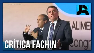 Bolsonaro volta a criticar presidente do TSE, Edson Fachin, durante evento em SP