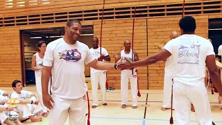 Jogo de Angola Mestrando Davisão & Prof. Gabu | ABADÁ Capoeira Munique