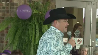 Country Tonite entertainers host 'Purple Party' in Dandridge
