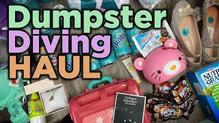 Burlington And Family Dollar Dumpster Diving Haul - A Little Bit Of Everything! [2024]