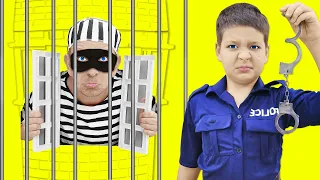 Policeman Song + more Best Kids Songs & Videos with Max