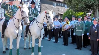 Das Fest in der Höhle beginnt