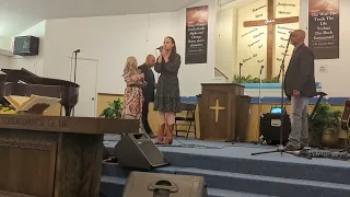 THE GIBBS FAMILY - SINGING "JESUS AND ME"