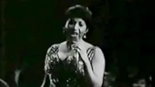 Aretha Franklin Singing Never Loved A Man (Live 1967)