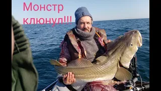 ТРЕСКА НА 20 кг!!! ВОЙНА С ЗУБАТКОЙ!!!