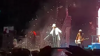 Alice Cooper - School's Out w/ Another Brick in the Wall snippet (Live Toronto September 6 2023)
