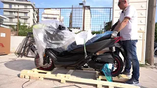 unboxing HONDA FORZA 350 special edition 2023 with red rims