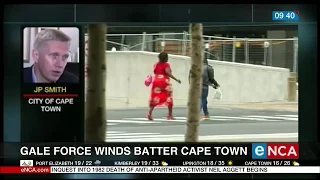 Gale force winds batter Cape Town