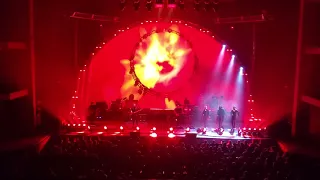 Brit Floyd live "Keep Talking"