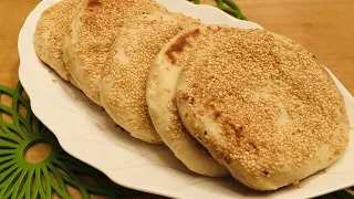 Chinese Sesame Flat Bread (烧饼), Crispy outside and Soft inside, Easy to please the entire family.