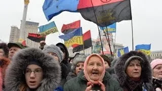 Украинцы протестуют против новых законов   (новости)