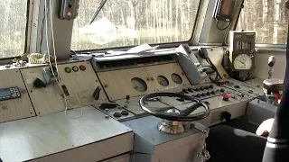 В кабине электропоезда ЭТ2 / In the drivers cab of ET2 EMU