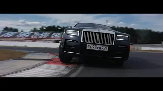 Rolls Royce Ghost (Beautiful video)