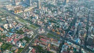 Phnom Penh Independence Monument Aerial Perspective - Dji Mavic 3