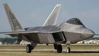 F-22 Raptor Demo - EAA AirVenture Oshkosh 2023