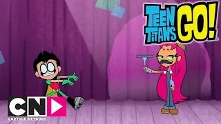 Uno spettacolo imbarazzante | Teen Titans Go! | Cartoon Network Italia