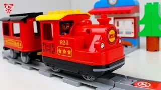 Lego Duplo Steam train 10874 - Toy Trains video - New Lego duplo train