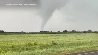 Tornado spotted near Waco and captured by Storm Chasers