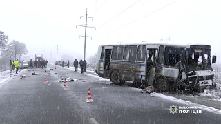 На Тернопільщині у ДТП потрапив рейсовий автобус. Є жертви