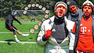 HÄRTESTE FUßBALL CHALLENGE in der HITZE! *KEIN TOR = ANZIEHEN*