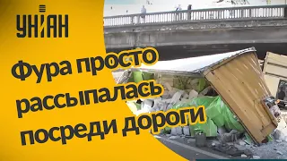 Пробка из-за ДТП с фурой в Киеве
