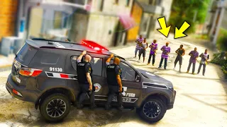 GTA V : MOD POLICIA - A ROTA INVADIU A FAVELA E RECUPEROU O DINHEIRO ROUBADO! ( INSANO )