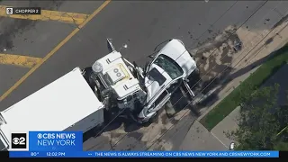 Garbage truck crashes into school bus, 3 cars on Long Island