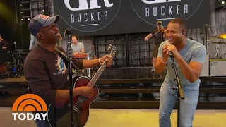 See Craig Melvin Sing Hits With Darius Rucker | TODAY