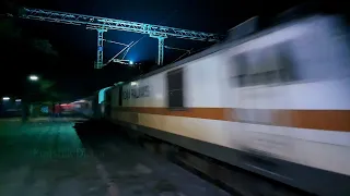 Dangerous High Voltage Sparking 130km/h SRC WAP7 Dhauli SF Express thrashed Deulti - INDIAN RAILWAYS