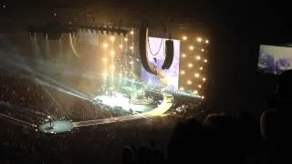 Queen + Adam Lambert - We Will Rock You, We Are The Champions & God Save The Queen - Toronto