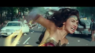 “Wonder Woman 1984” main trailer released.