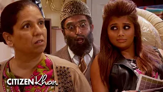 What's on Mr Khan's Laptop? | Citizen Khan | BBC Comedy Greats