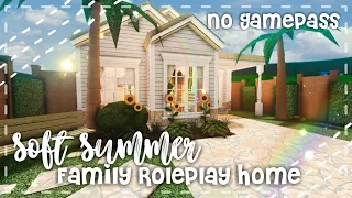 No Gamepass Soft Summer Family Roleplay Home Speedbuild and Tour - iTapixca Builds