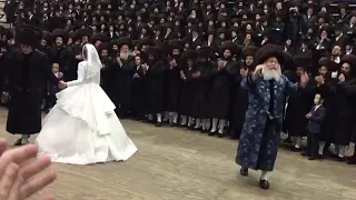 Bobover Rebbe Dancing Mitzvah tantz At His Son's Weding - 8 Sivan 5778