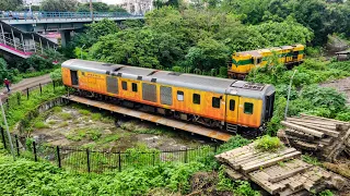 Mumbai Rajdhani Express Coach In Turn Table | Indian Railways.