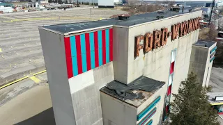 Ford - Wyoming Drive - In Theatre