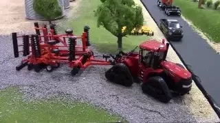 Peter Houge Farm Display at 2016 St. Louis Farm Toy Show