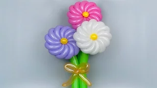 Крученый цветок из шаров