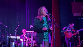 On the 4th of July (James Taylor) Cover - Lois Mahalia (Live at the Alcazar Theatre)