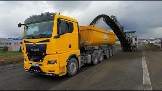 Highway cutter with many trailers - Wirtgen power