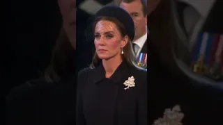 #shorts Kate's icy stare at Meghan #royalfamily #queenelizabeth  #princesskate #meghanmarkle