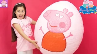 Peppa Pig Giant Surprise Egg Opening! Peppa Pig Toys Unboxing Peppa Pig Theme Park Kinder Eggs