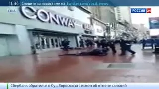 Нападения с топором на полицейских !!!