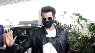 ANIL KAPOOR SNAPPED AT AIRPORT