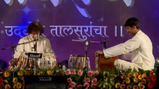 Tanmay with Ustad Zakir hussain part 1