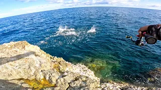 Bigla Bigla Nalang Lalabas sa Harapan ko Mga Isdang Ito ! | Rock fishing