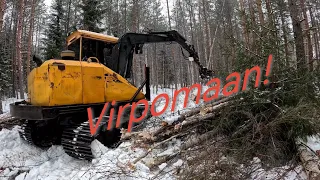 OJALINJA HAKKUU JA ENERGIAPUUTA. with old excavator