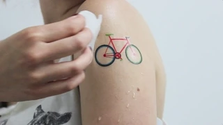 Applying Temporary Tattoos - StickerYou Tutorials