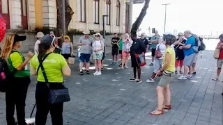 RECIFE TURISTAS ENCANTADO COM A COLTURA PERNAMBUCANA VEJA A ALEGRIA DELES